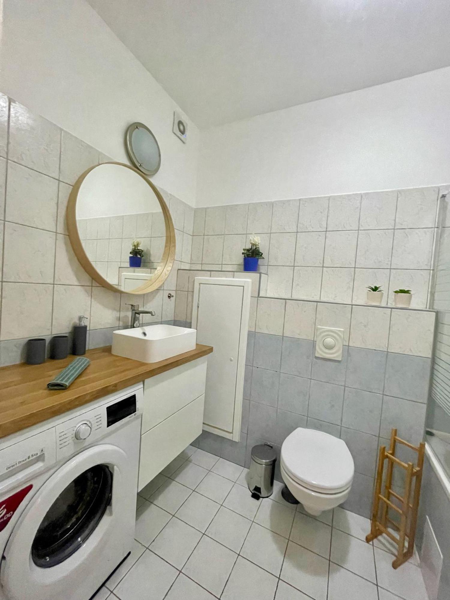 #Klauzal11#Design Apartment #2Bdrm #Freeparking Budapest Extérieur photo