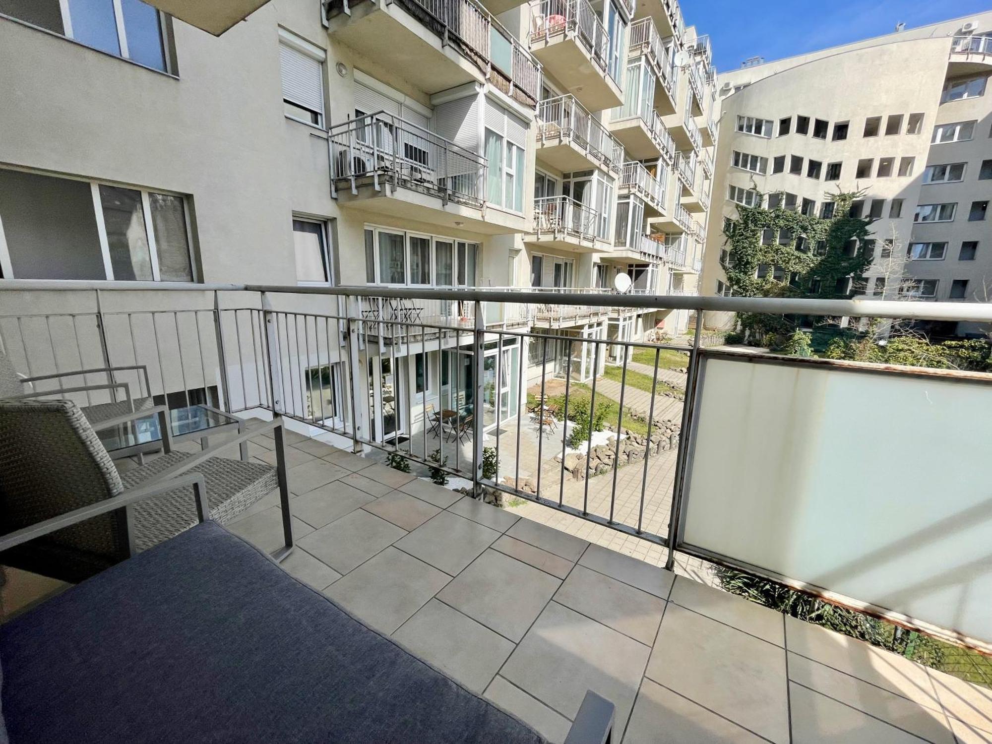#Klauzal11#Design Apartment #2Bdrm #Freeparking Budapest Extérieur photo